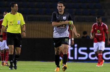 بالفيديو الاهلي اكتسح انبي بالتحكيم؟ شاهد ما قاله العالمي عن ركلات جزاء الأحمر