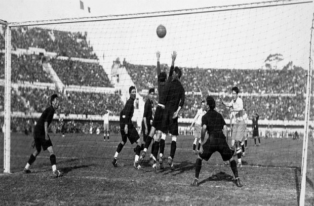حكاية نهائي 1 1930 أوروجواي بدون حارسها الأساسي تفوز باللقب الأول الأهلى كوم