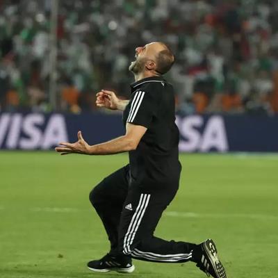 مدرب الجزائر: لا أساوي شيئا بدون اللاعبين.. استحقينا اللقب